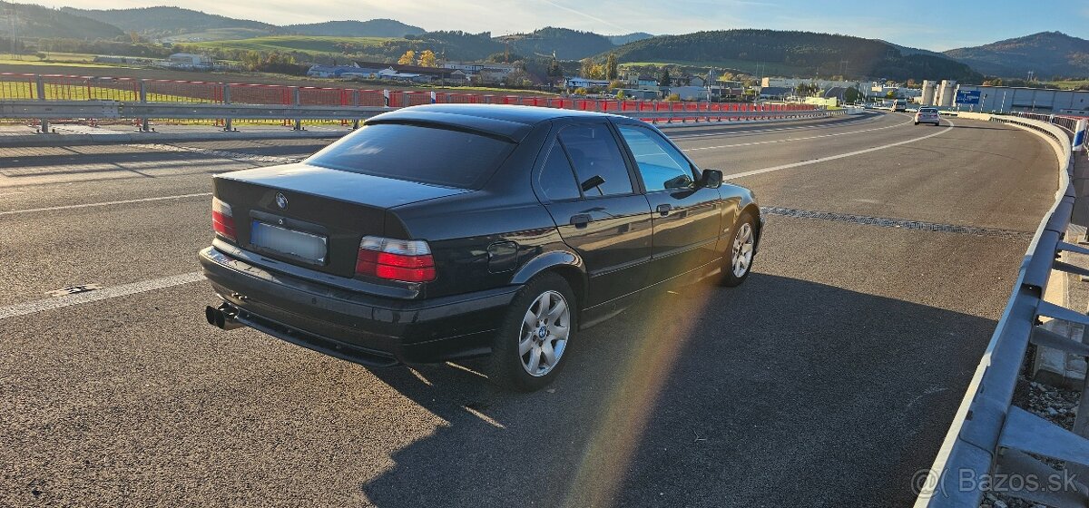 Bmw e36 323i - 5