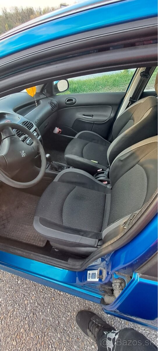 Peugeot 206 - 5
