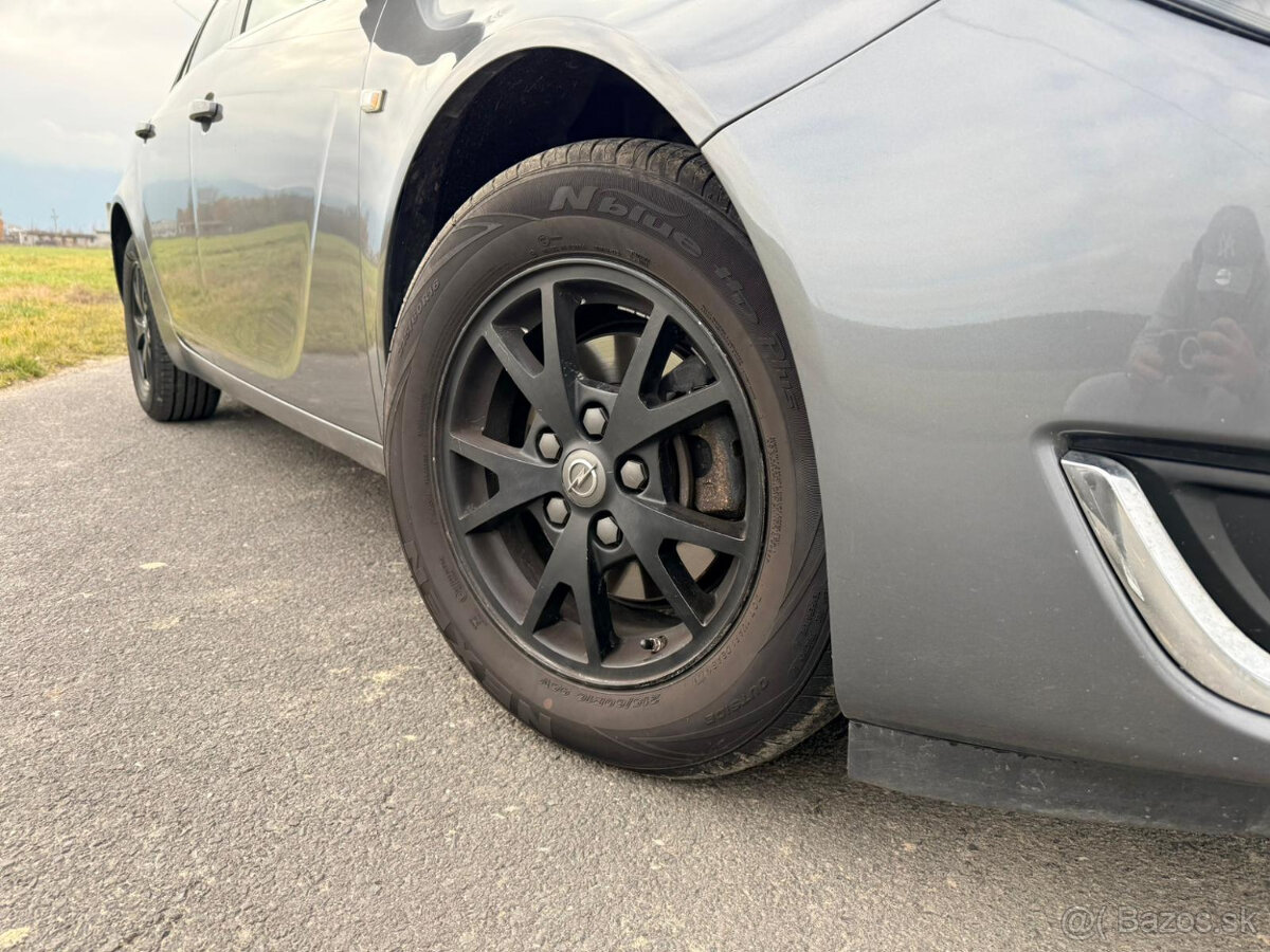 Opel Insignia Sports Tourer SW – 1.6 TDCI , 100kW - 5