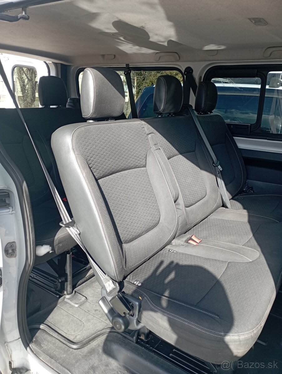 Prenájom 9 miestne auto - 5