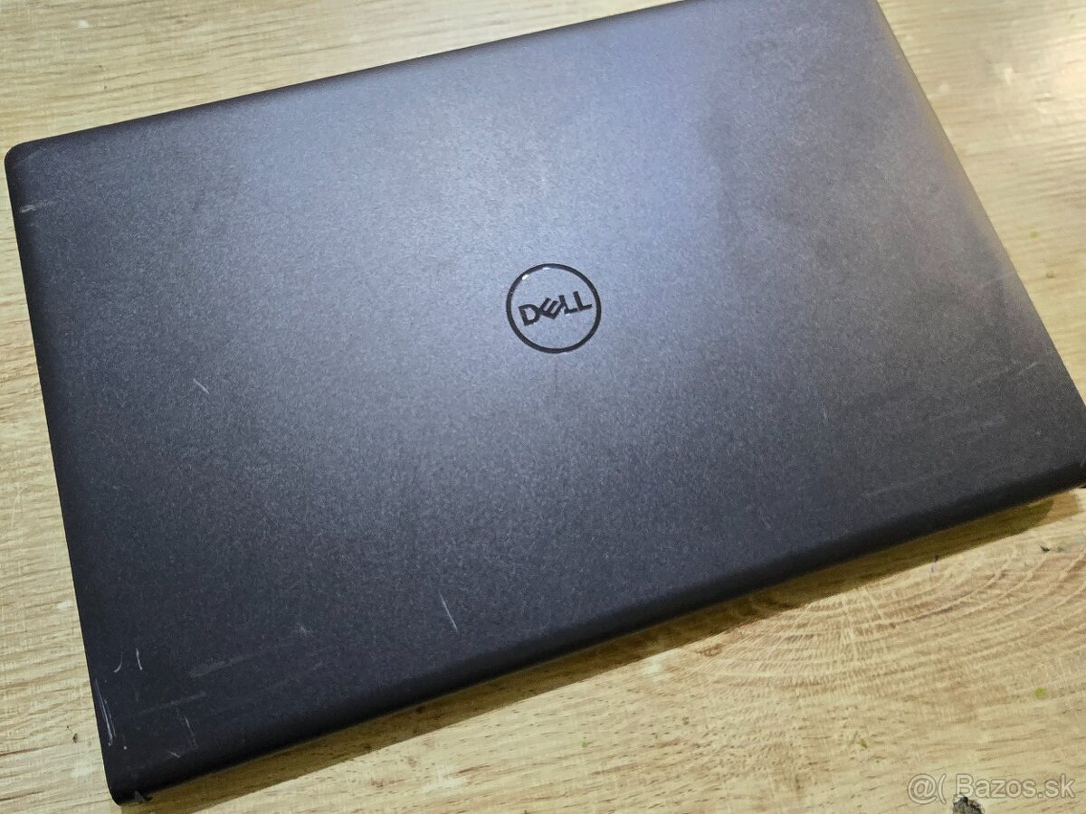 Dell Inspiron 3520 s 512gb ssd diskom 16gb ram a intel core - 5
