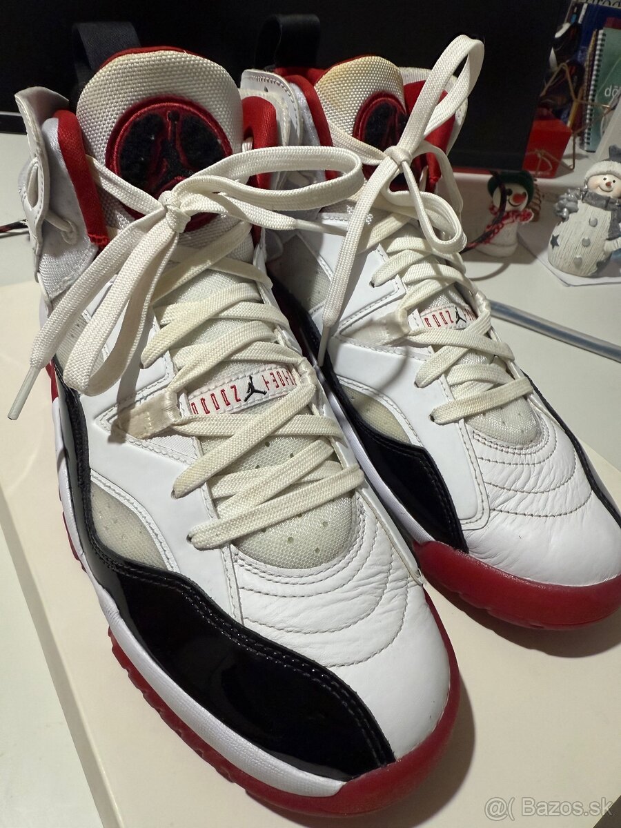 Air Jordan Two Trey - 5