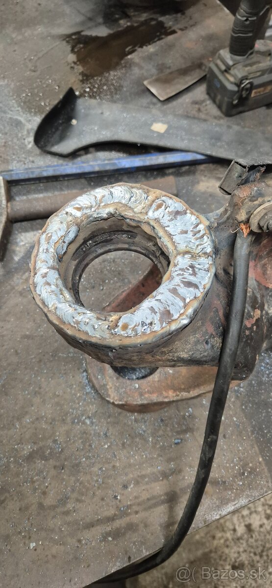 Oprava dier,uložení,čapov. Prečapovanie bagrov . - 5