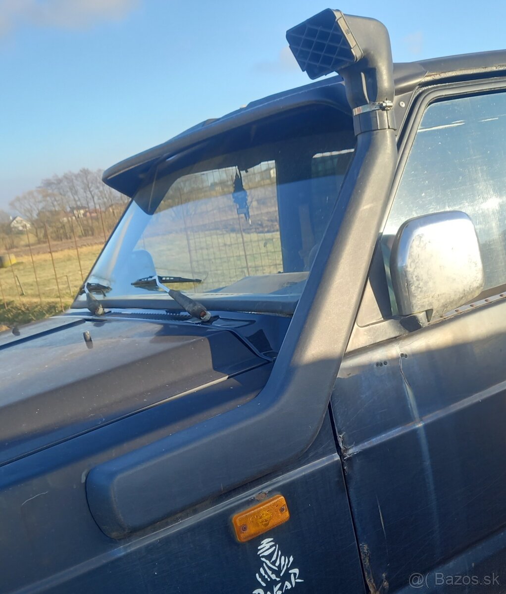 Predám offroad doplnky, NISSAN PATROL, šnorchel 100€ na PATR