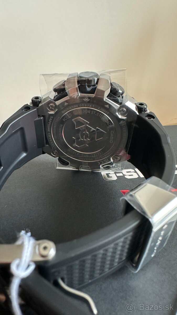 Casio G-SHOCK MT-G B3000D - NOVE 2025 - 5