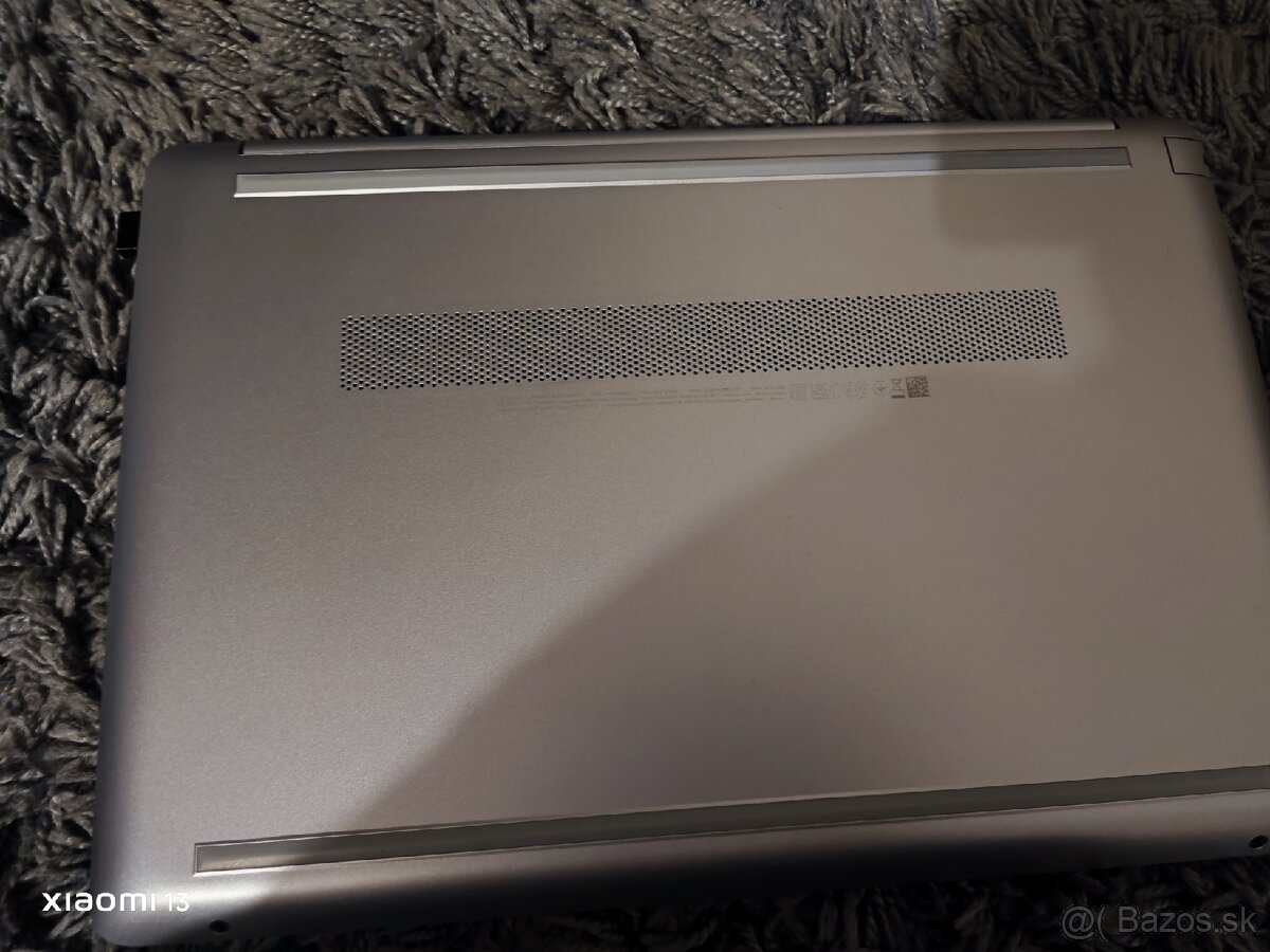 HP 250 G8 – TOP stav - 5