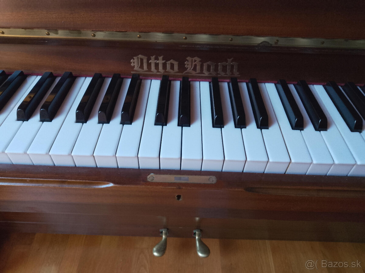 Piano Otto Bach - 5