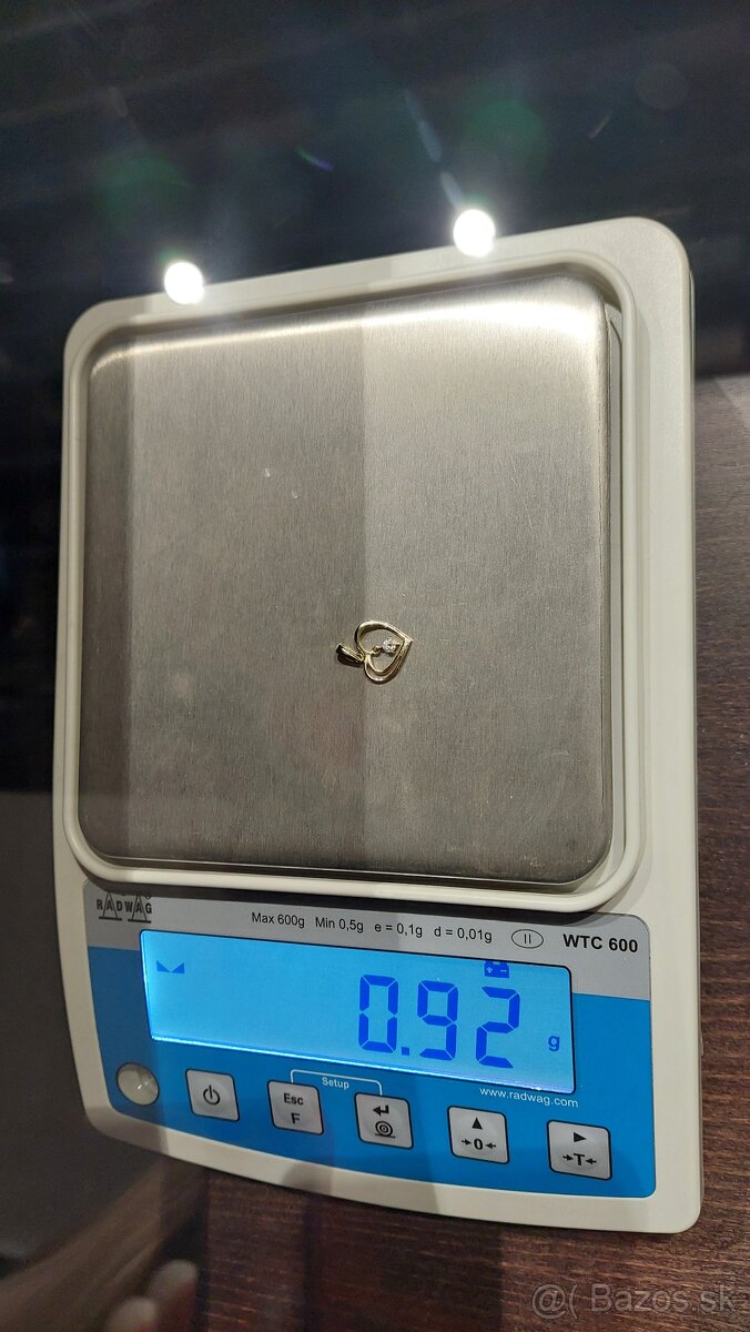 Zlatý prívesok s brúseným diamantom - 5