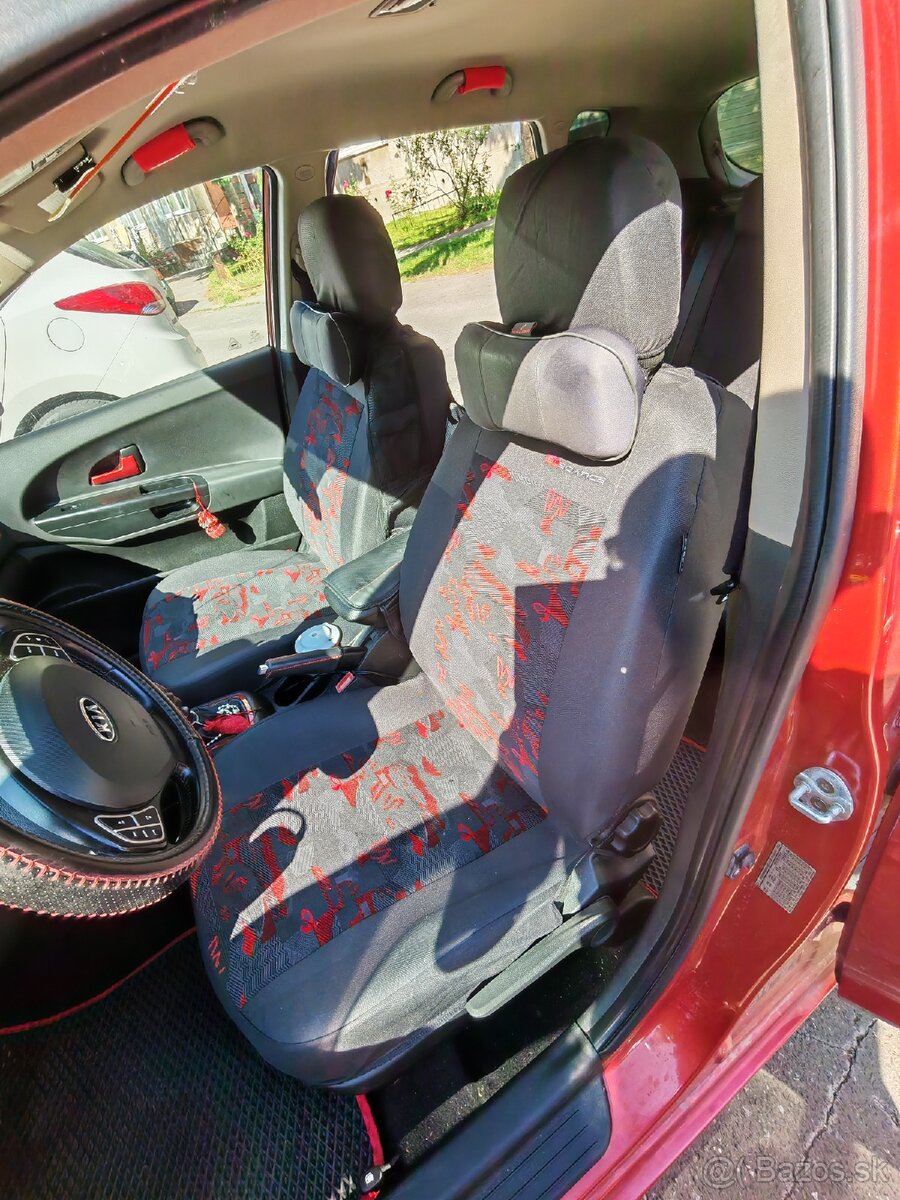 Kia ceed 1.6 16v 93 kW 125le r.v.: 2008 - 5