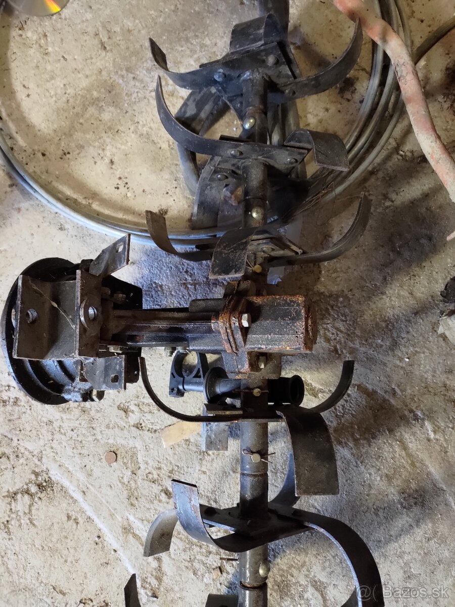 Dvojkolesovy malotraktor - - 5