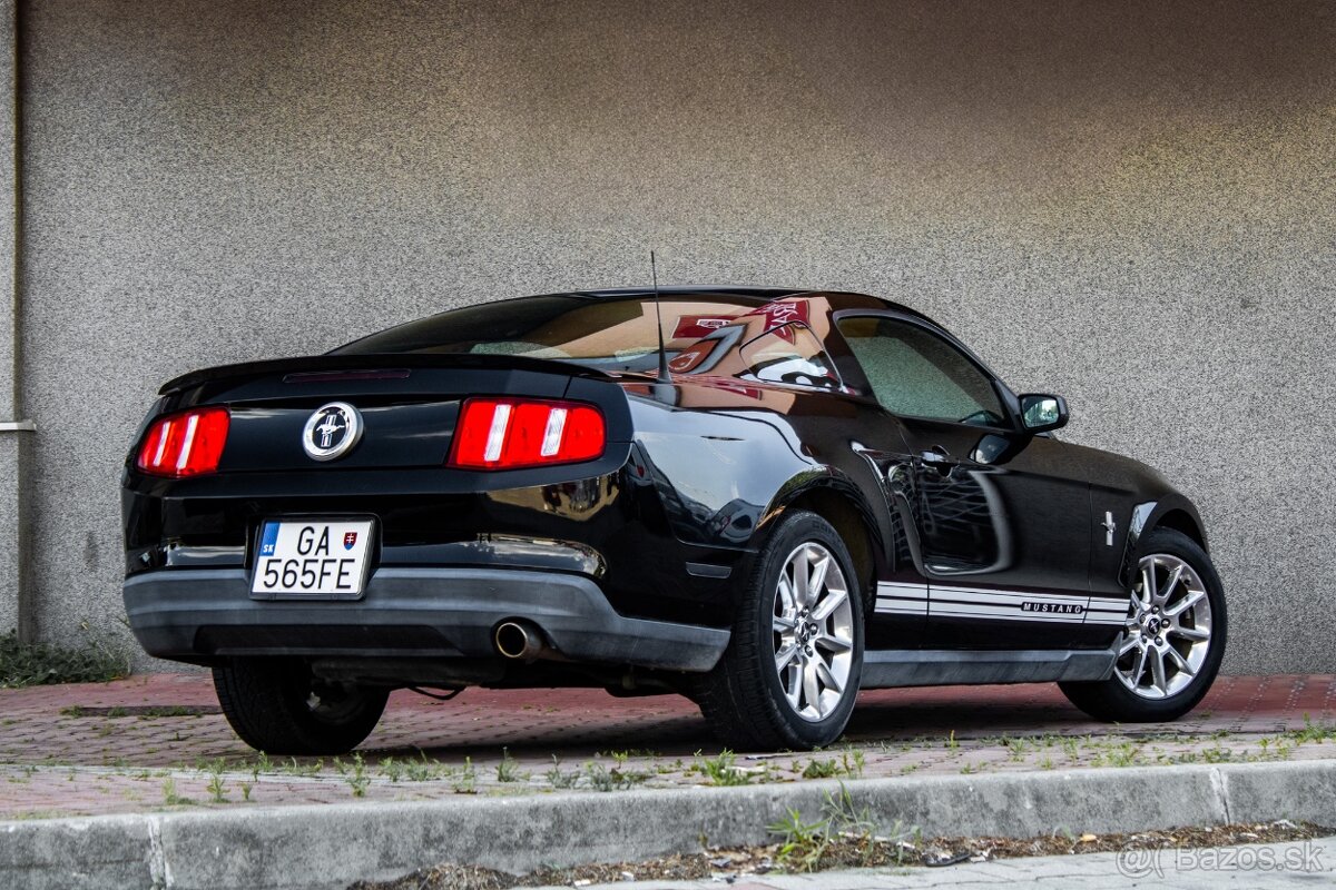 Ford Mustang 4.0L V6 - 5