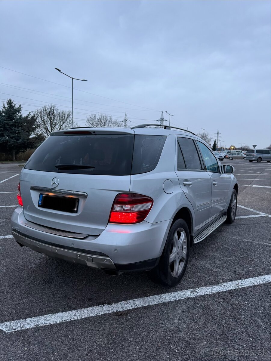 Mercedes- Benz ML 320 CDI - 5