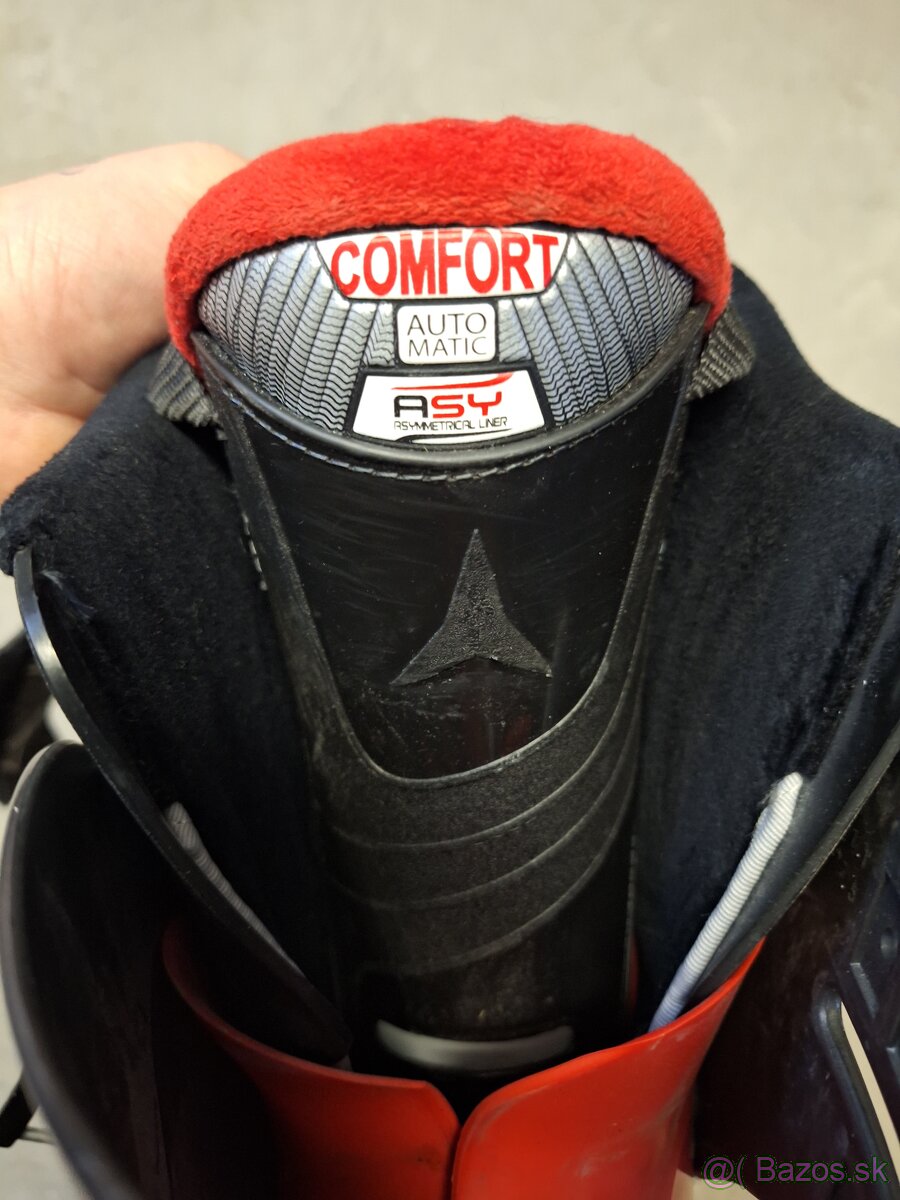 Snowboard, lyziarky - 5