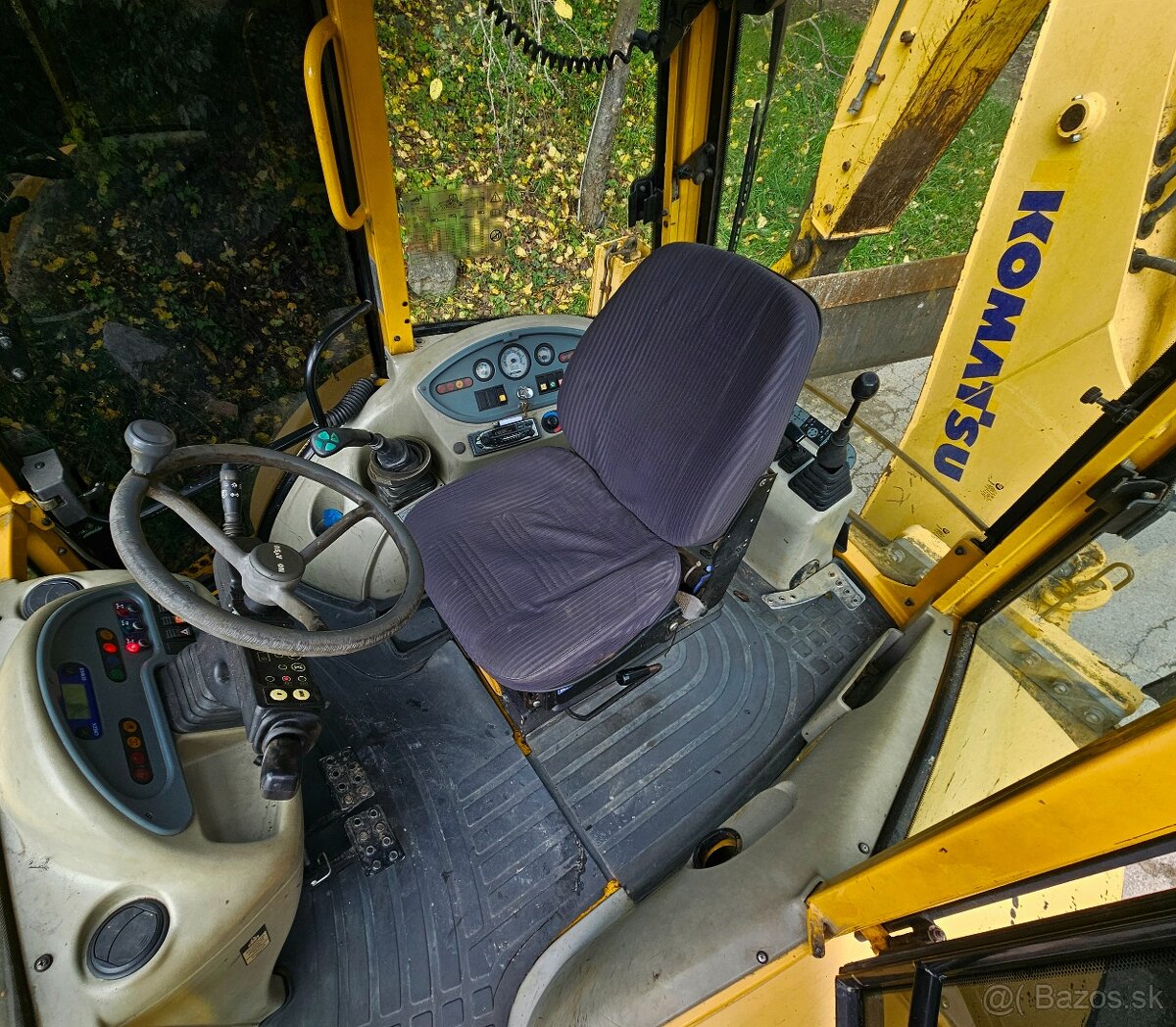Komatsu WB 97S s TP a ŠPZ - 5