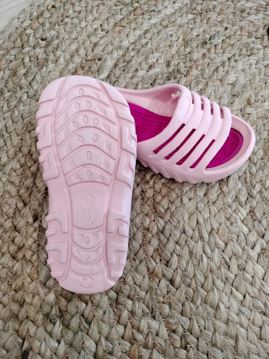 Dievčenské šľapky_veľkosť 26 - 5