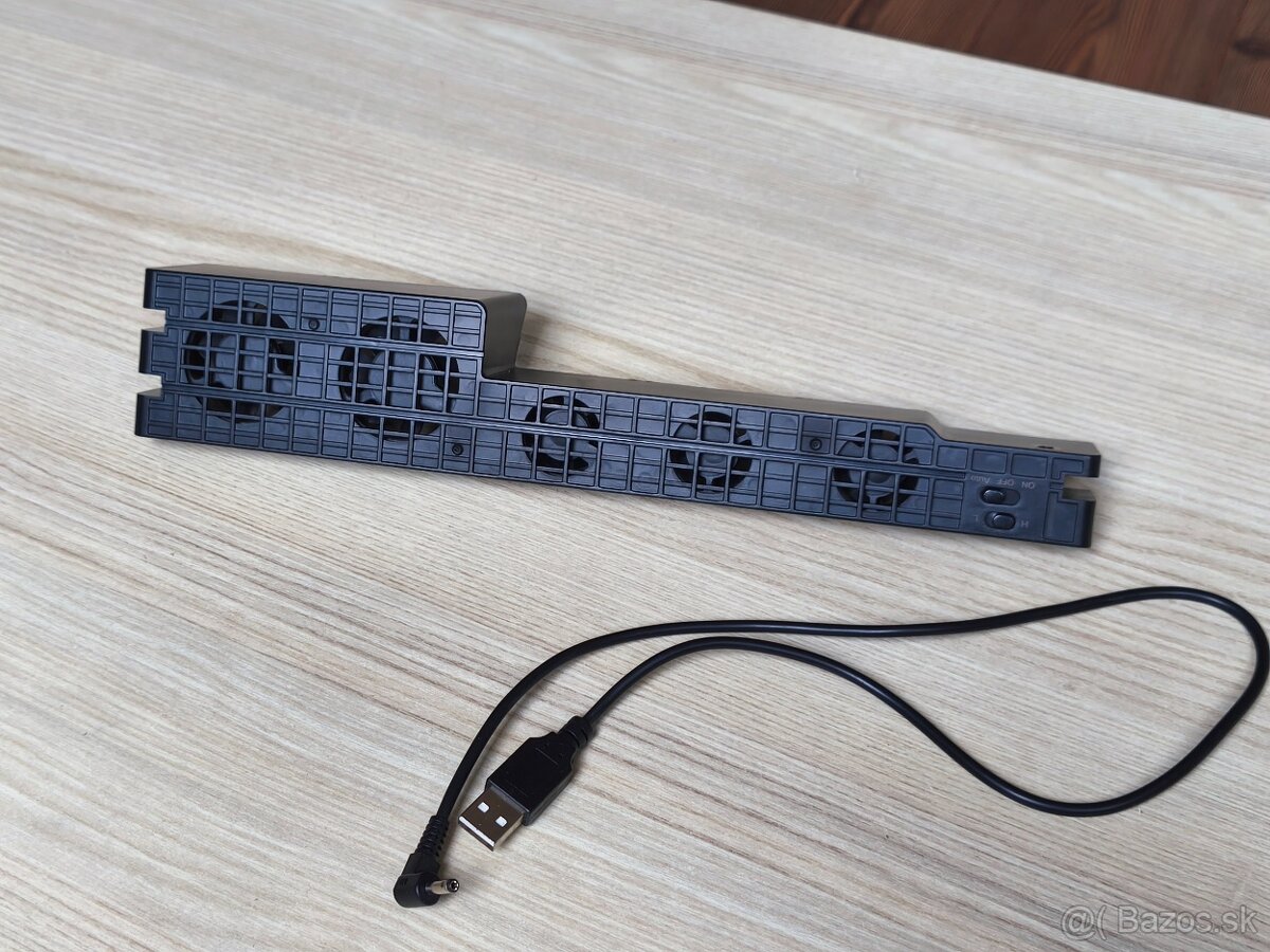 Aktívny chladič PS4 Pro - 5x ventilátor, Automatický režim - 5