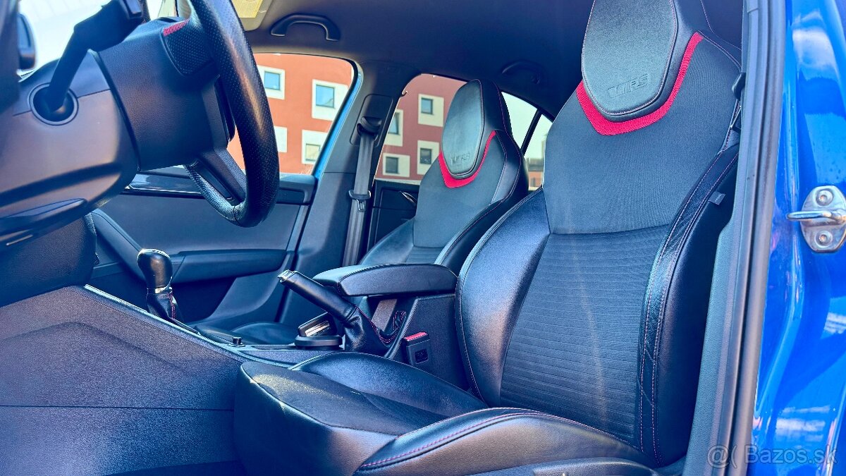 Škoda octavia 3 RS 2.0 Tfsi - 5