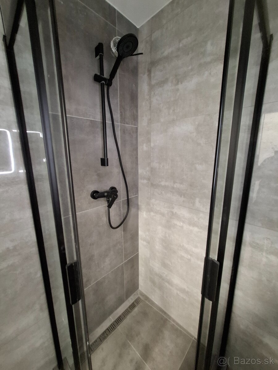 Prenajmem 3 izbový byt Čadca Mierová ul. (sídlisko 3) - 5