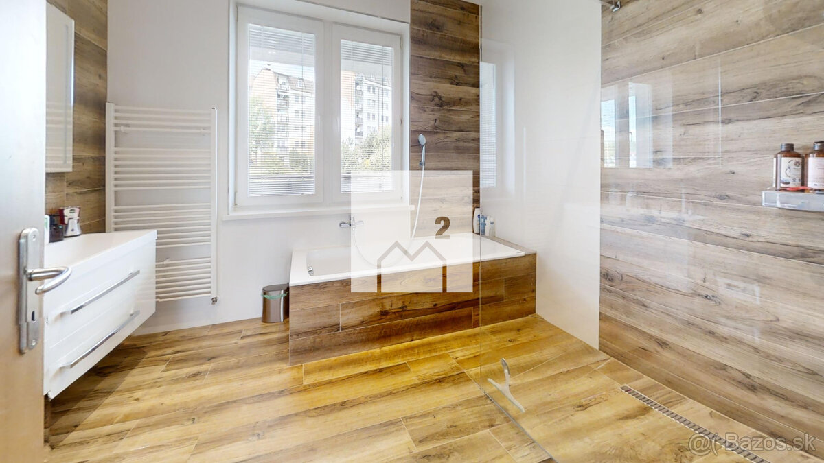 4-izb. byt s veľkou terasou, park. miesto a garáž v cene - 5