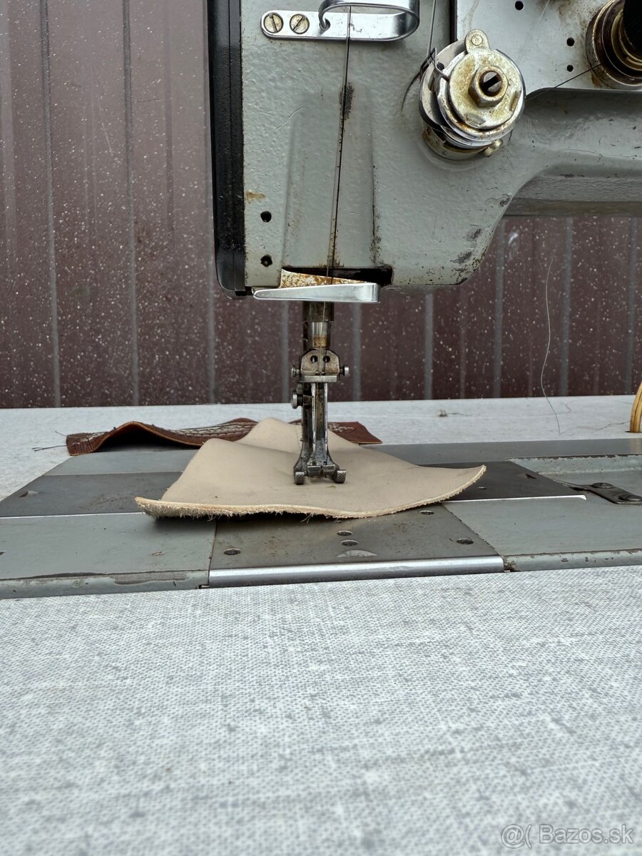 Dvoujehlový šicí stroj Adler 267 4 mm Pfaff Dürkopp - 5