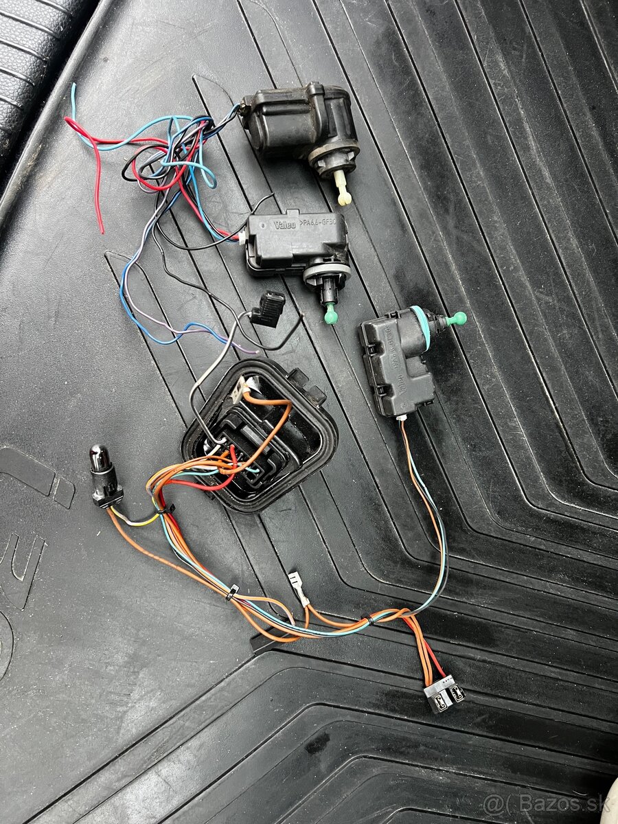 Motorceky do svetiel golf 4 - 5