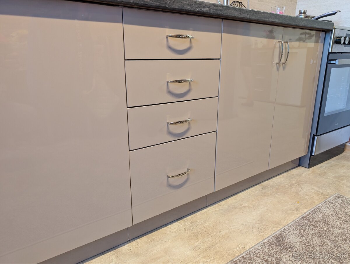 Renovácia nábytku - 5