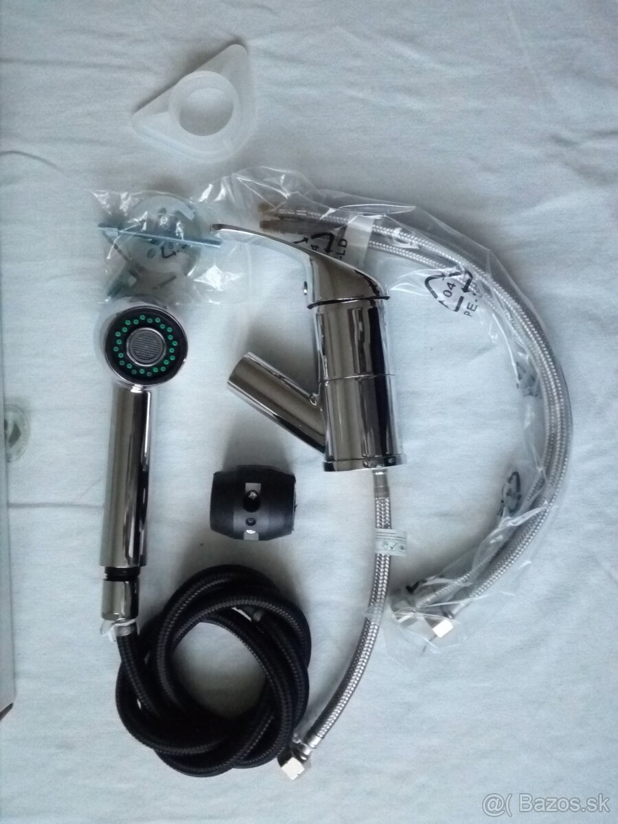 kuchynská drezová batéria s výsuvnou sprchou CHRÓM, Nemecko - 5