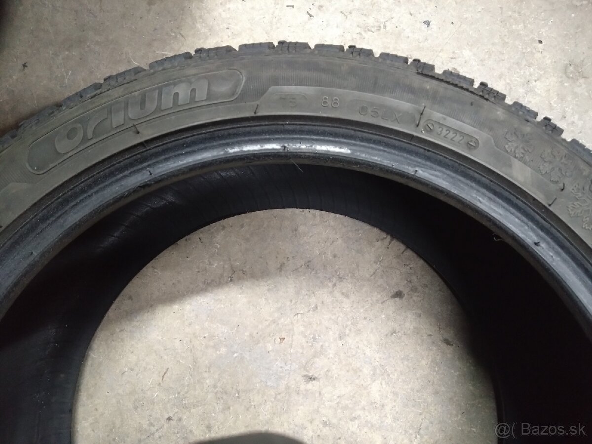 245/40 R18 - 5