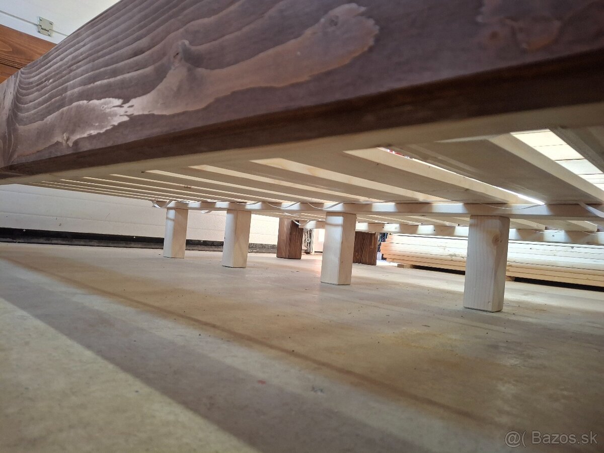 Manželská posteľ- masív - 5