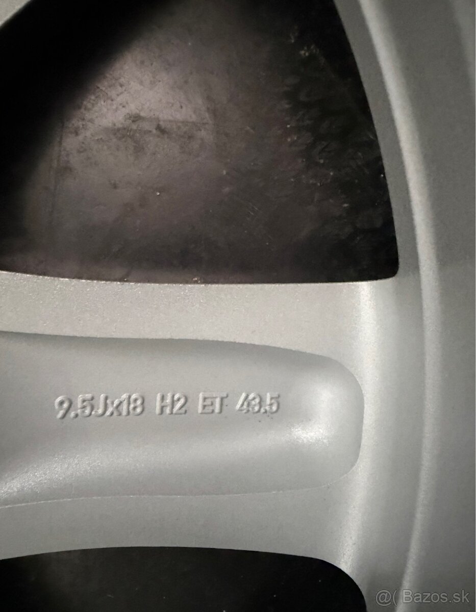 #17 Elektróny originál Mercedes r18 - 5