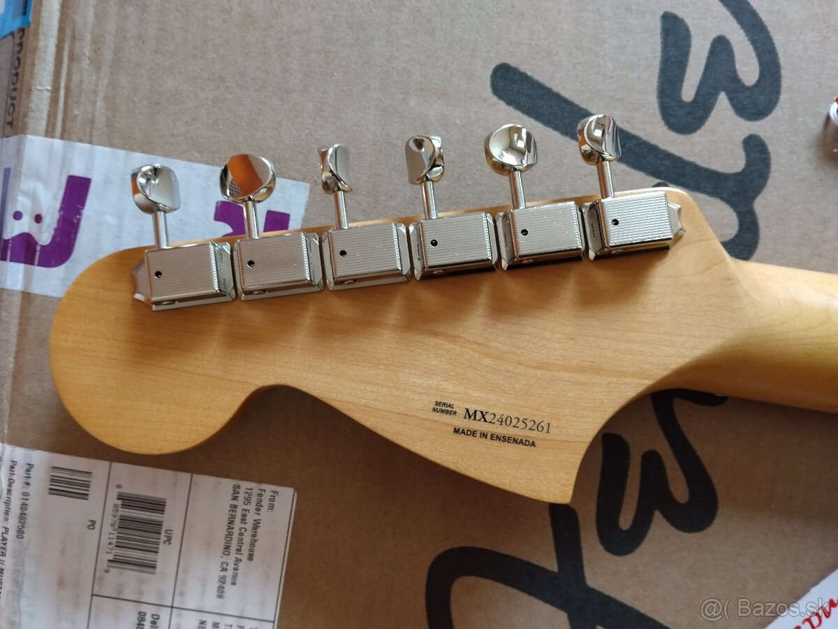 Fender Mustang player 2 - 5