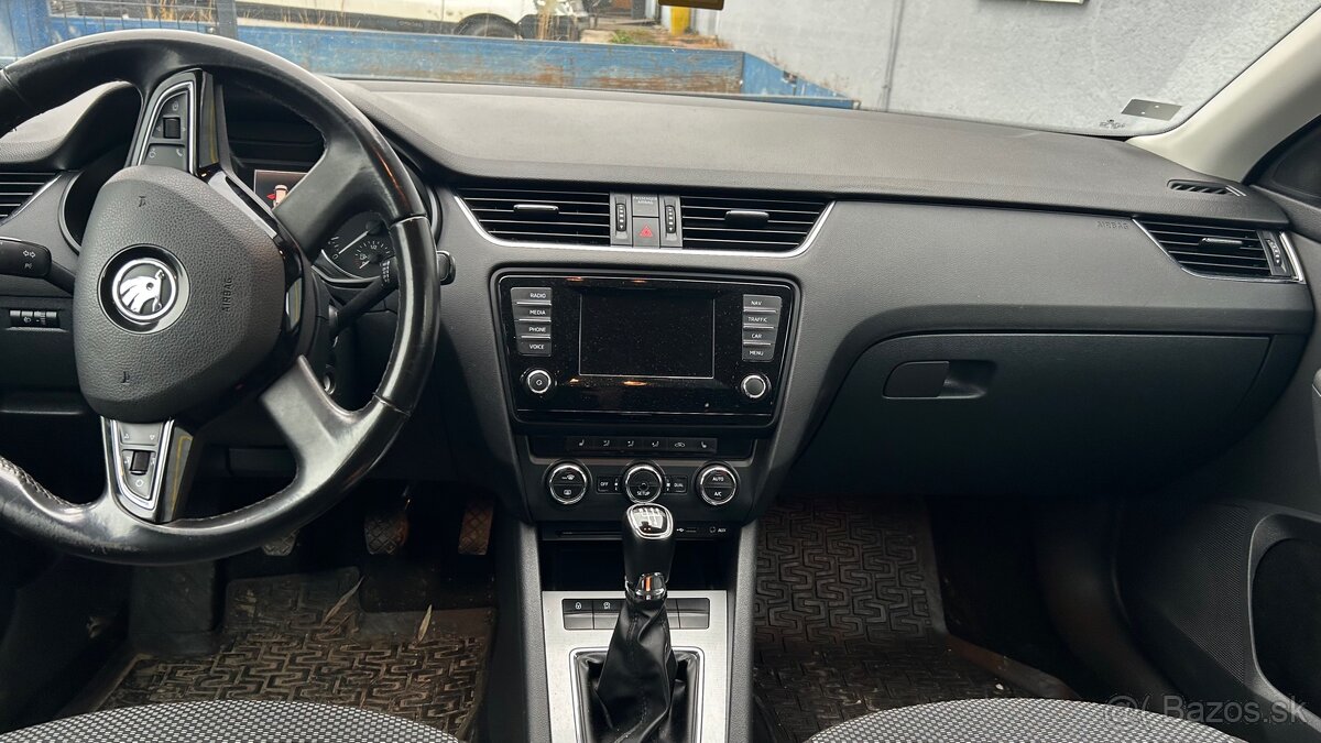 Predám škoda octavia 3 1,6 TDI 77kw - 5