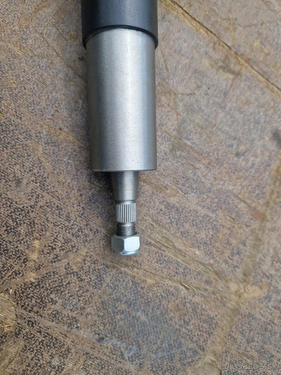 Stĺpik volantu na Zetor 6340 - 5