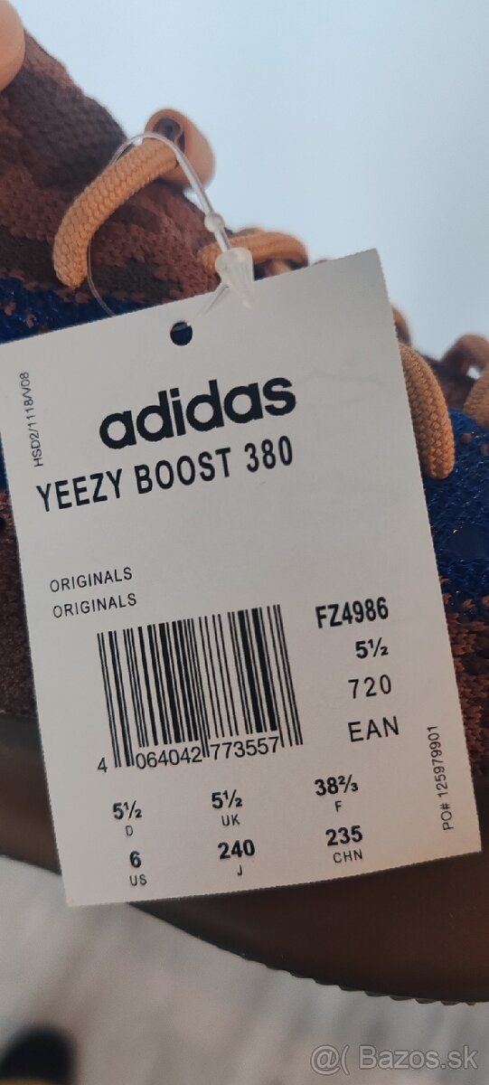 Yeezy boost 380 Azure - 5