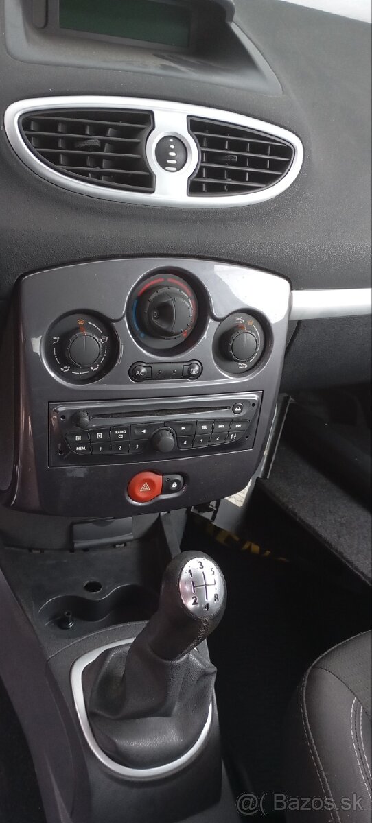 Renault Clio - 5