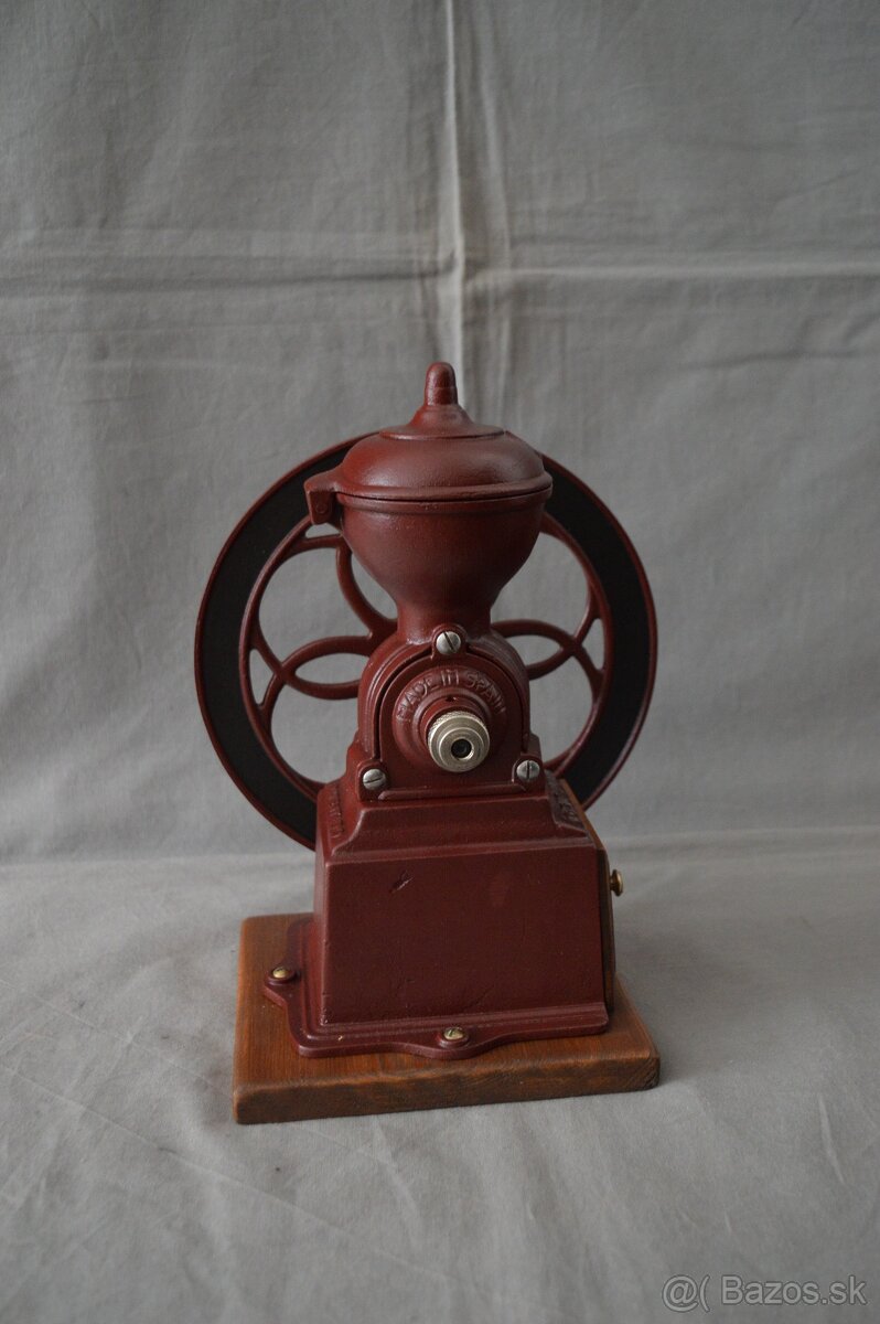 Mlynček na kávu M.F.J. - 5