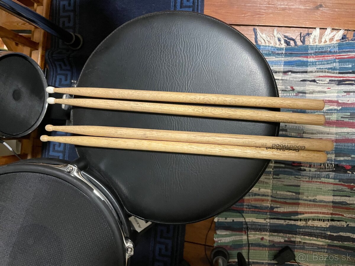 Alesis Command Mesh Kit Black Elektronická bicia sada - 5