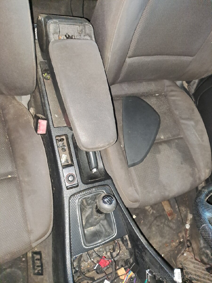 Audi a4 b6 dvere predný zadný nárazník - 5