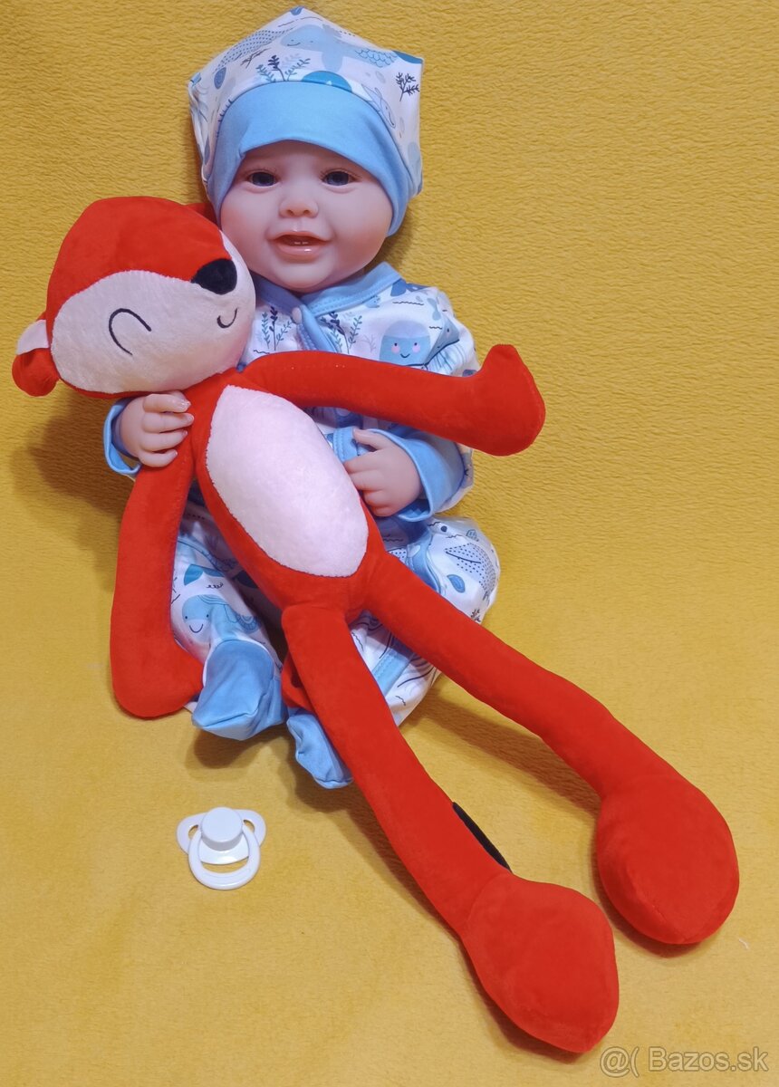 Realistická bábika usmievavý Maxík - 5