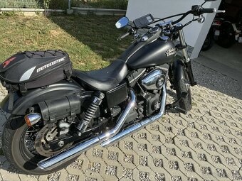 Harley Davidson street bob FDXB - 5