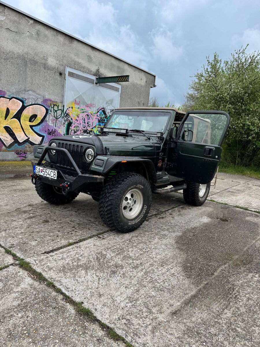 JEEP Wrangler TJ 4.0 SAHARA