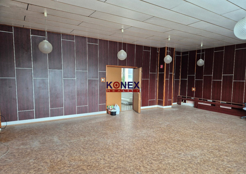 Prenájom obchodného priestoru/kancelárie – Michalovce, ul. H - 5