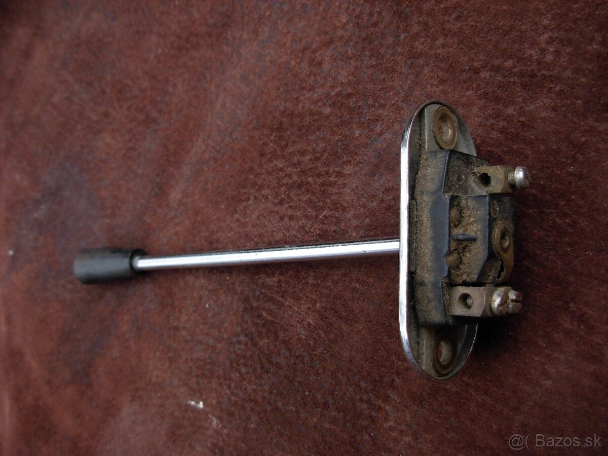 ARO 641 páčka - prepínač smeroviek - 5