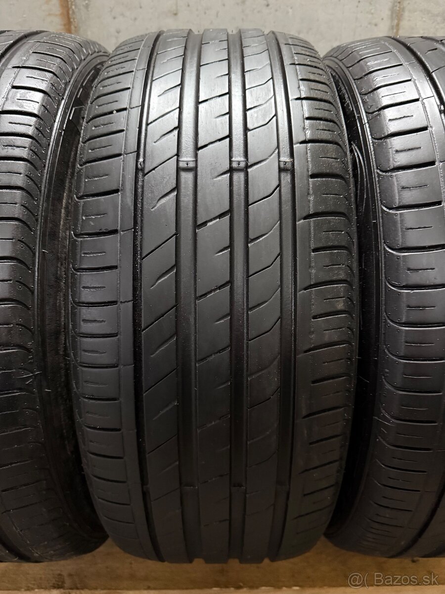 Letné pneumatiky 245/45/19 Nexen NFera SU1 - 5