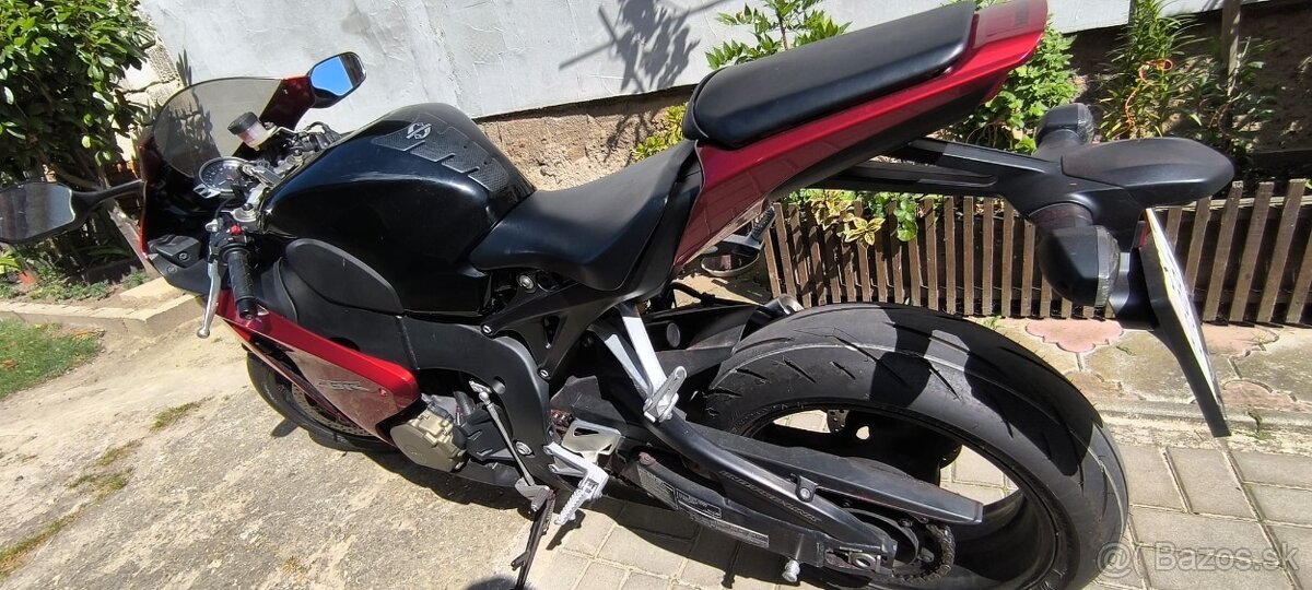 HONDA CBR 1000 RR - 5