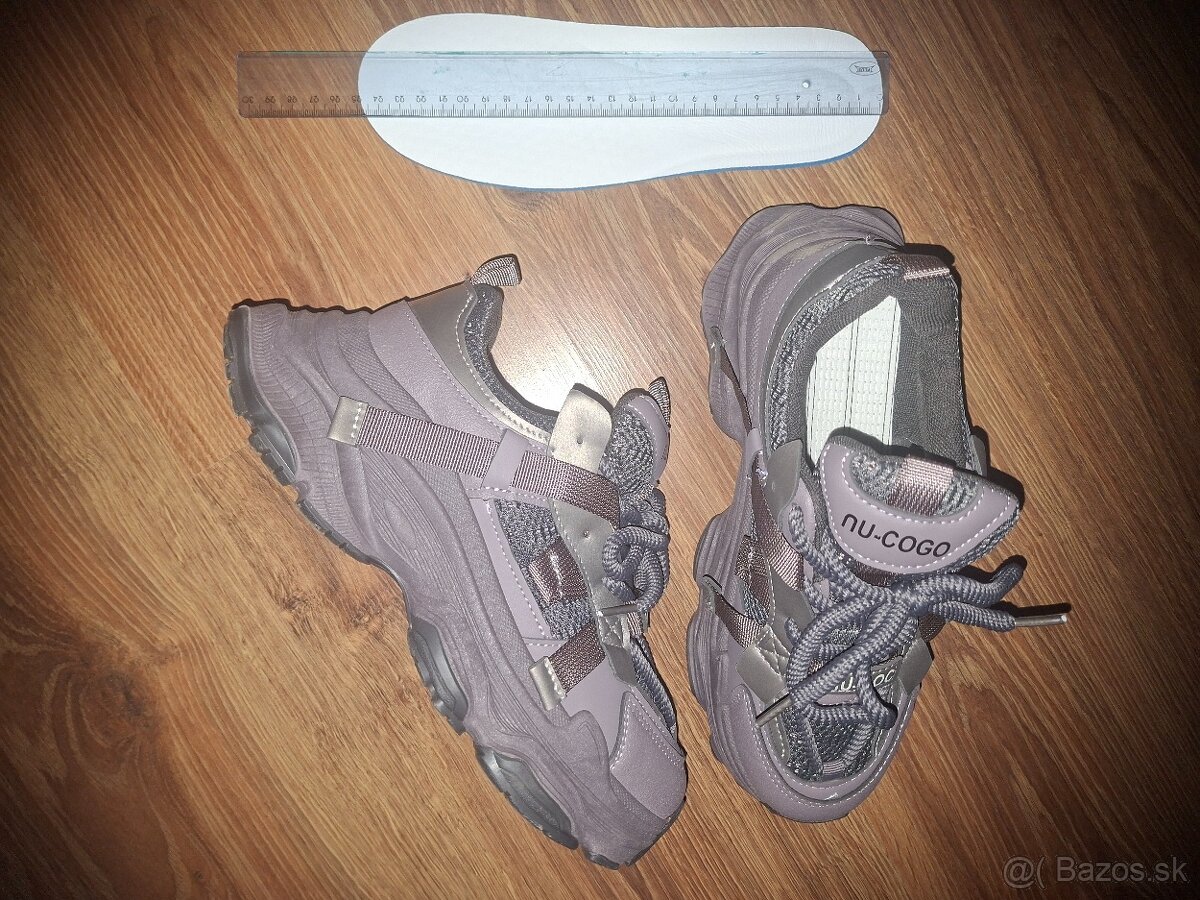 Predam nove tenisky c.39 - 5