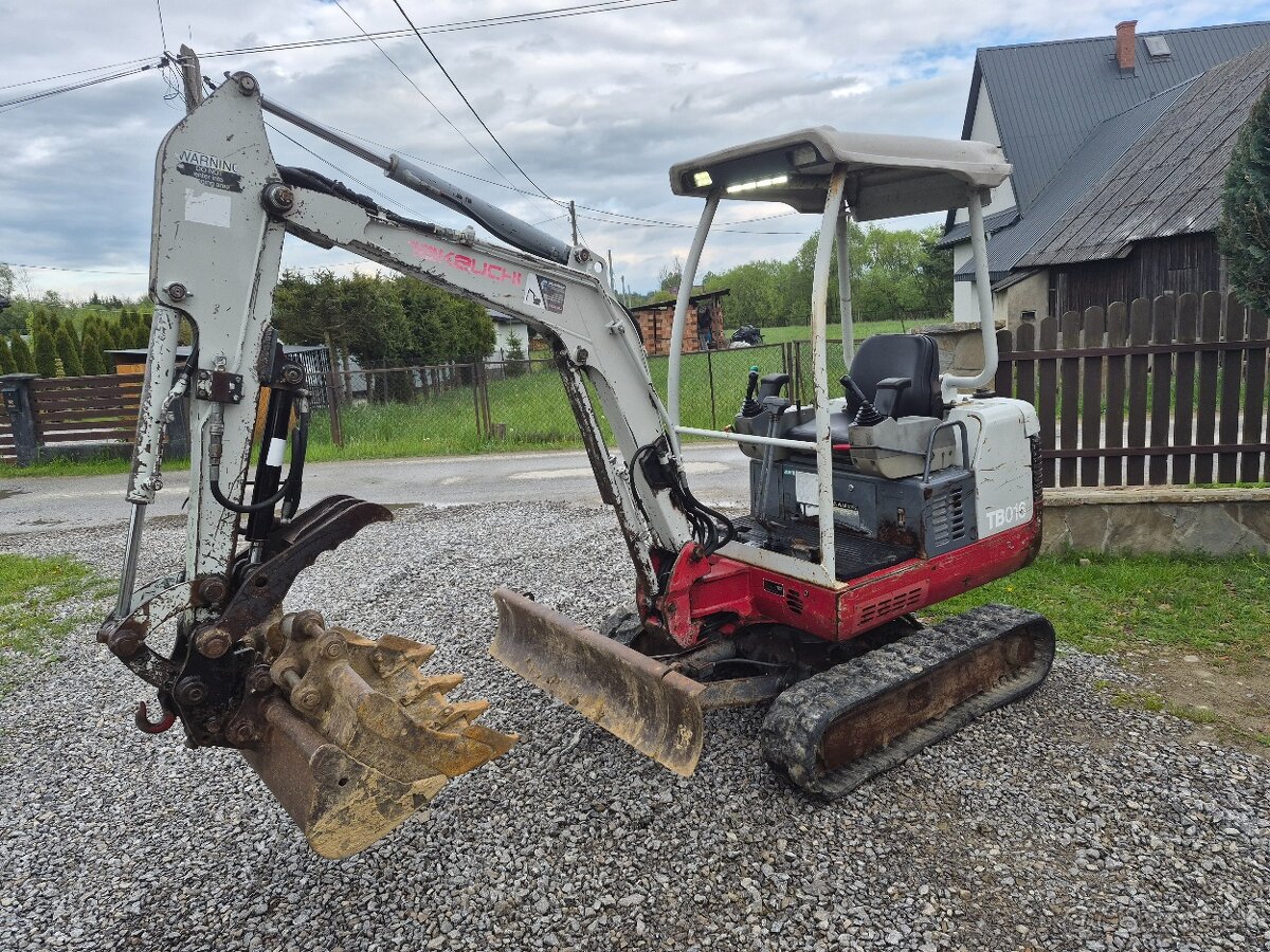 Minibager Takeuchi TB 016 - 5