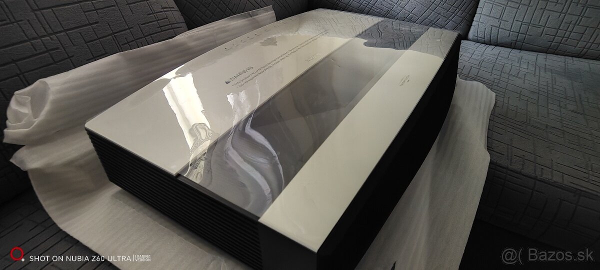 XGIMI AURA 4K LASEROVY PROJEKTOR - 5