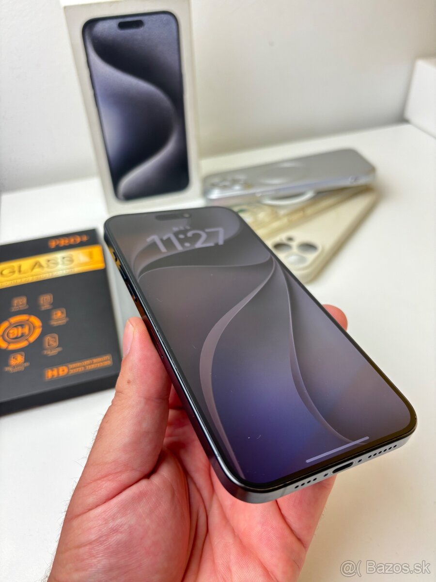 Predam vymenim Iphone 15 Pro Max 256GB - 5