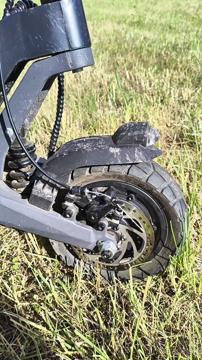 Predám ausom l2 Max dual motor - 5